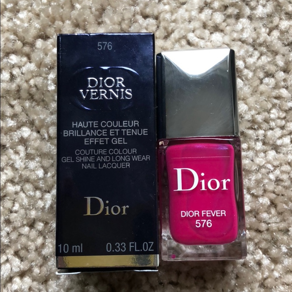 Dior Vernis Nail Polish 576 DIOR FEVER